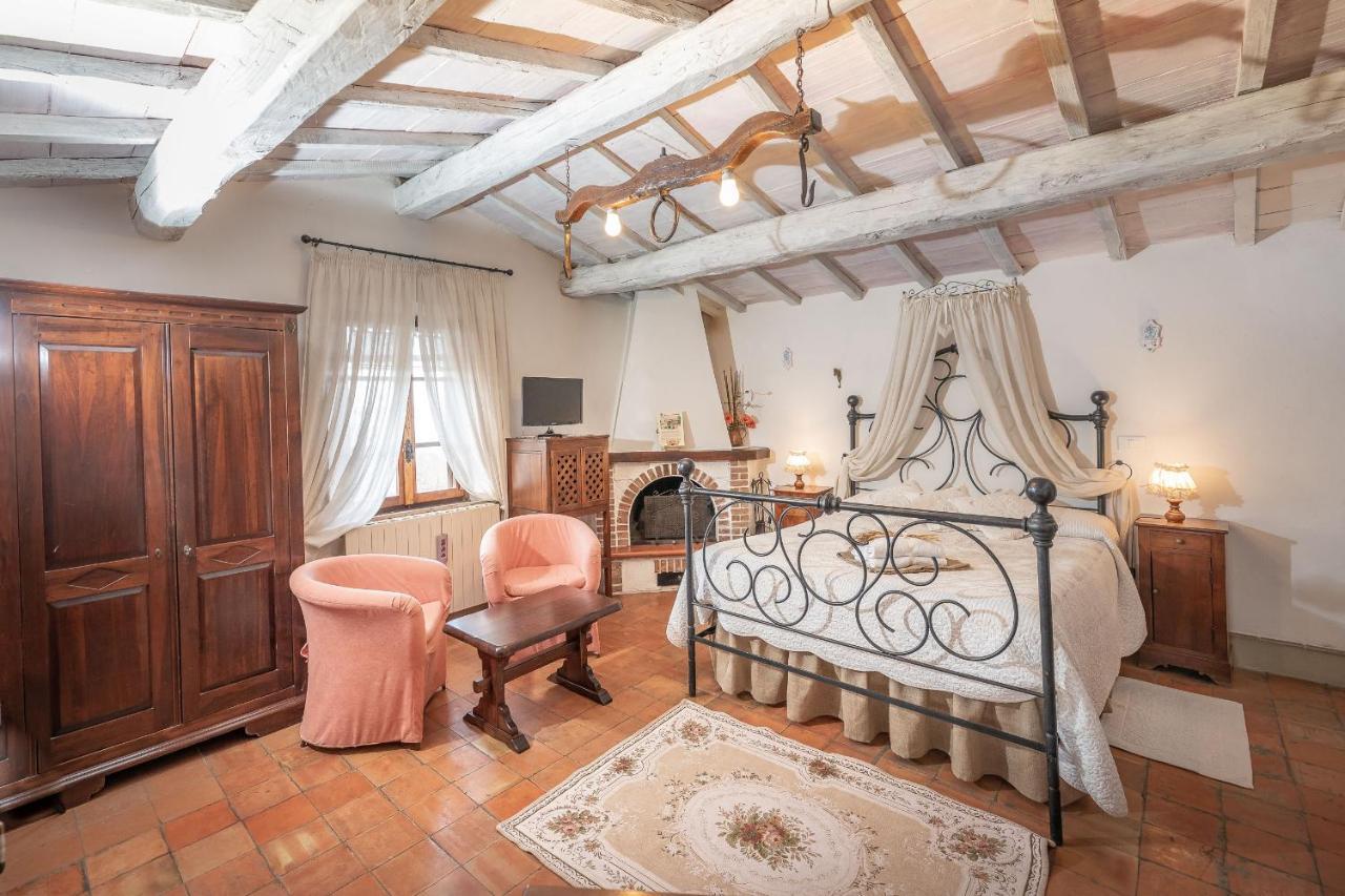 Agriturismo Selvella Radicofani Exterior photo