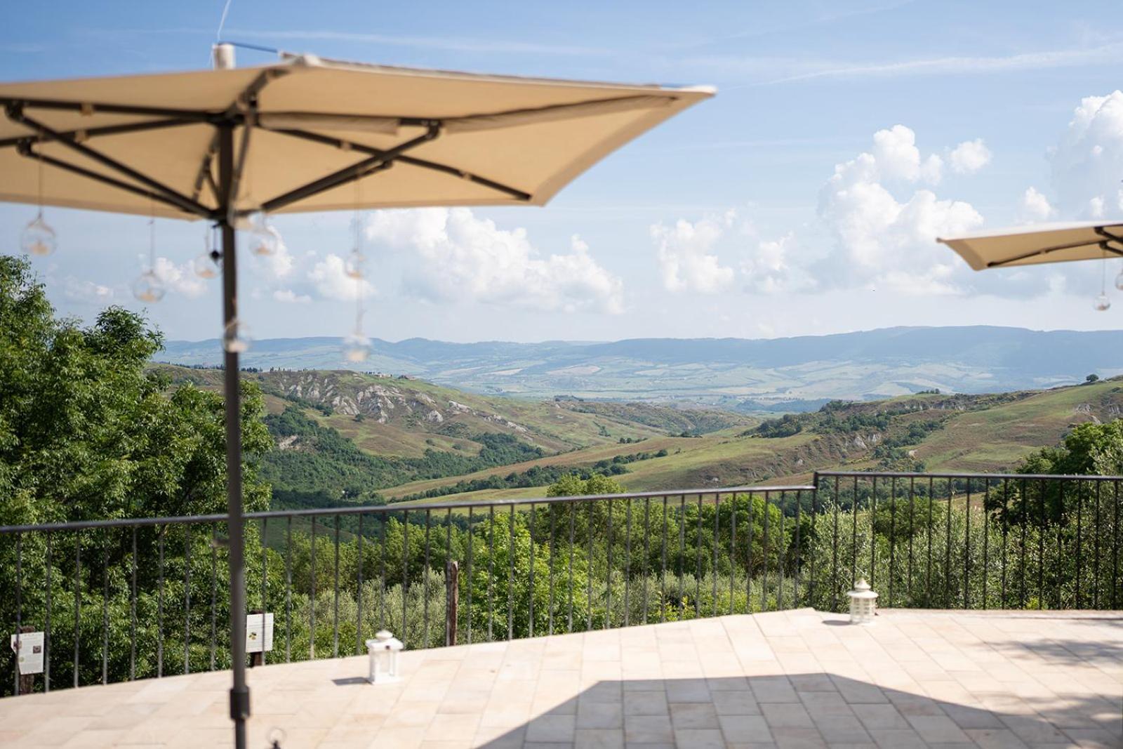 Agriturismo Selvella Radicofani Exterior photo